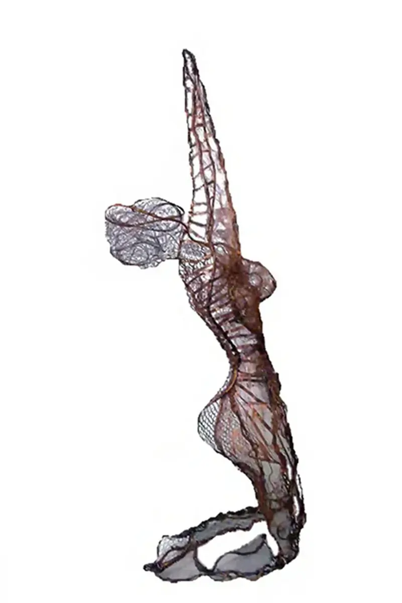 Sculpture of a woman made of copper and steel, dimensions 140x52x35  cm, modern art.